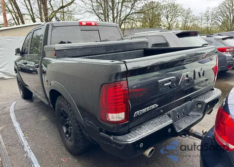 2018 Ram 1500 Rebel z USA, uszkodzony, nr VIN 1C6RR7YT3JS199417